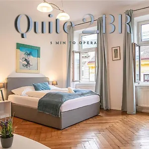 Lovely 2br Apt, Near Akh, Perfect For Longstays Apartament