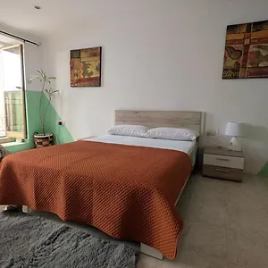 Cosy , Valletta Malta
